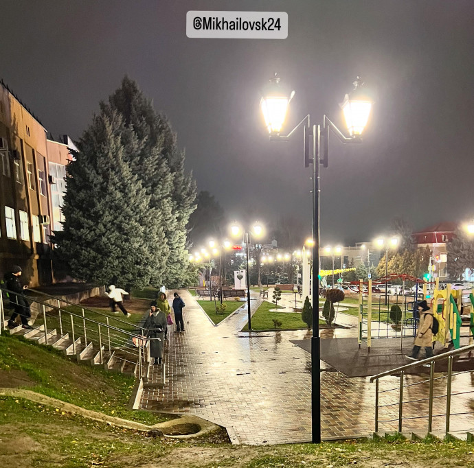 сквер, площадь Ленина, Михайловск