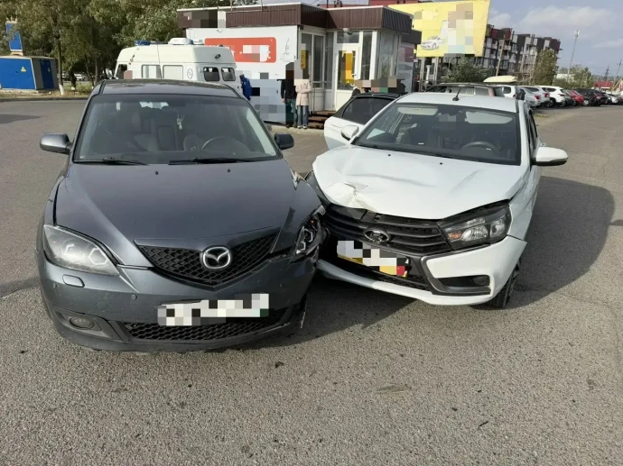​В Михайловске в результате столкновения пострадало 2 человека.